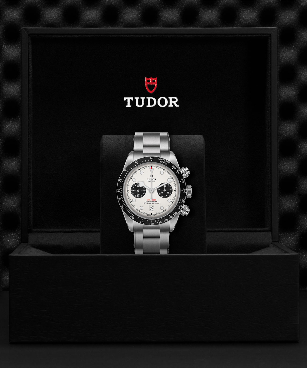 TUDOR Black Bay Chrono Produktbild main 3
